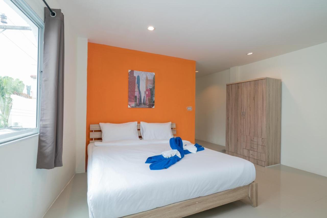 Grey Door Hotel Patong Exterior foto